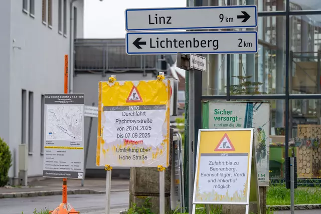 Der Hauptbauabschnitt startet mit einer temporären Sperre der Pachmayrstraße.  | Foto: TEAM FOTOKERSCHI / MARTIN SCHARINGER