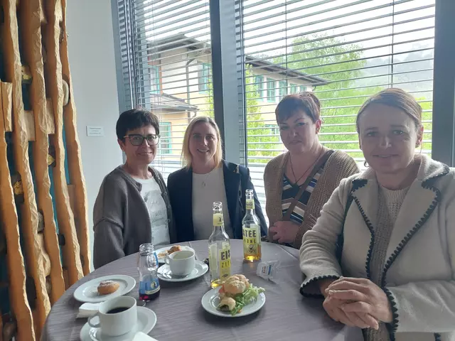 Sabine, Christiane, Barbara und Martina aus Abtenau | Foto: Regina Langreiter