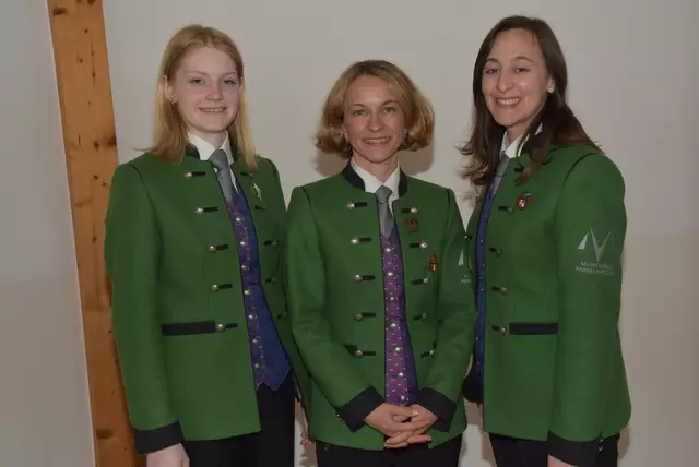 Generalversammlung Musikverein Pabneukirchen 2025. Claudia Lindtner, Alexandra Lehner, Magdalena Aigner. | Foto: Robert Zinterhof