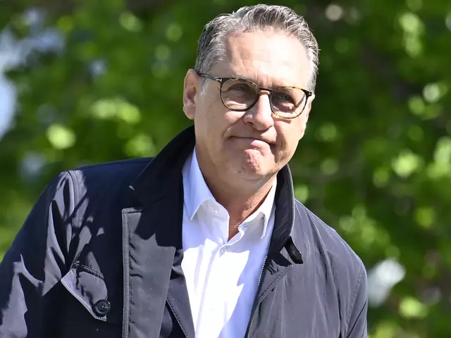 HC Strache wollte es dieses Mal unbedingt in den Gemeinderat schaffen. Doch es sieht laut der Trendprognose nicht gut aus. | Foto: HANS KLAUS TECHT / APA / picturedesk.com