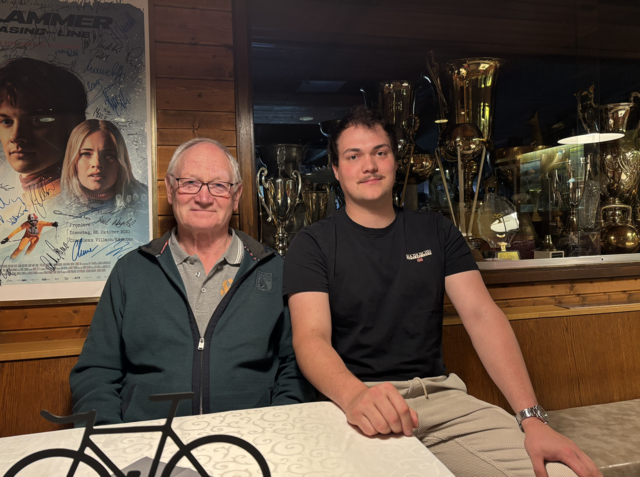 Michael Klammer und Enkel Lucas verbindet die Liebe zur Heimat Fresach – über Generationen hinweg. | Foto: MeinBezirk.at