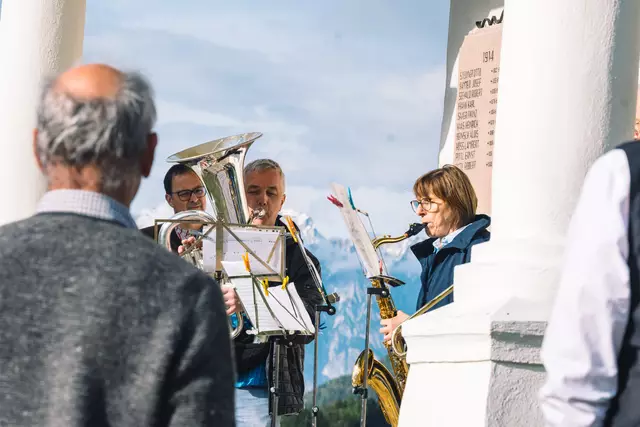 A Tanzl, a Weis' - zualosn, tanzn, hoangartn | Foto: Pernsteiner