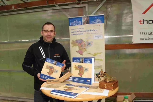 Thomas Hochwarter präsentierte sein Buch: Von der Gyepü-Zone zur steirisch - burgenländischen Landesgrenzen.  | Foto: Peter Seper