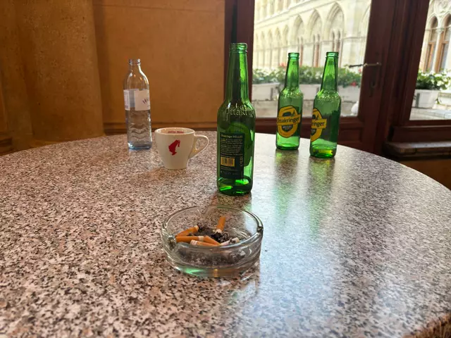Auch das Raucherkammerl im Rathaus gibt ein gutes Stimmungsbild nach der ersten Hochrechnung wieder. | Foto: MeinBezirk
