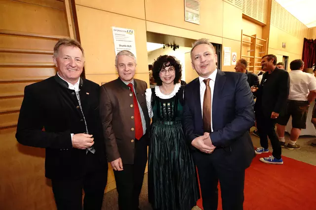 NR Johann Weber, Dir. Herbert Brunner mit Gattin, Ing. German Pichler