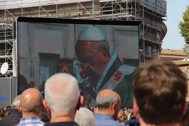 Anifer Pilger Reise 2013 nach Assisi und Rom mit Messe zelebriert am Petersplatz von Papst Franziskus !