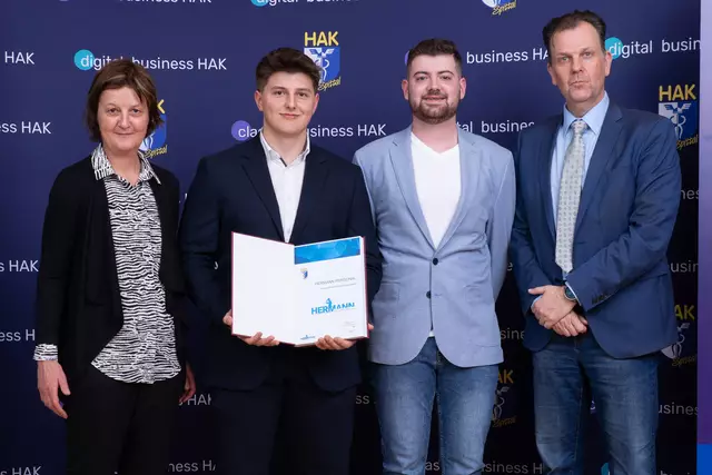 Hermann Personal war Auftraggeber für ein ausgezeichnetes Projekt der Digital Business HAK | Foto: HAK Spittal