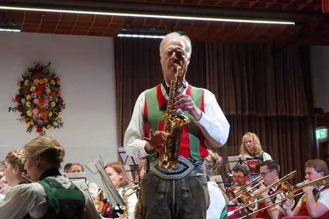 Ein berührendes Saxophon Solo von Michael Bramböck durfte im Programm auch nicht fehlen. 