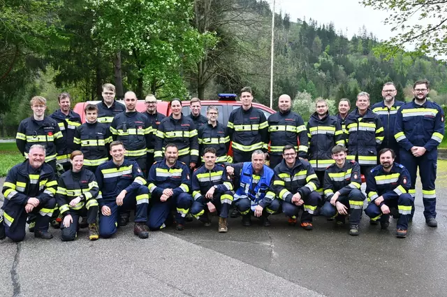 Der Waldbrandzug des BFV Leoben erhielt bei der KHD-Übung in St. Michael seine Jungferntaufe. | Foto: BFV Leoben/Tomsits