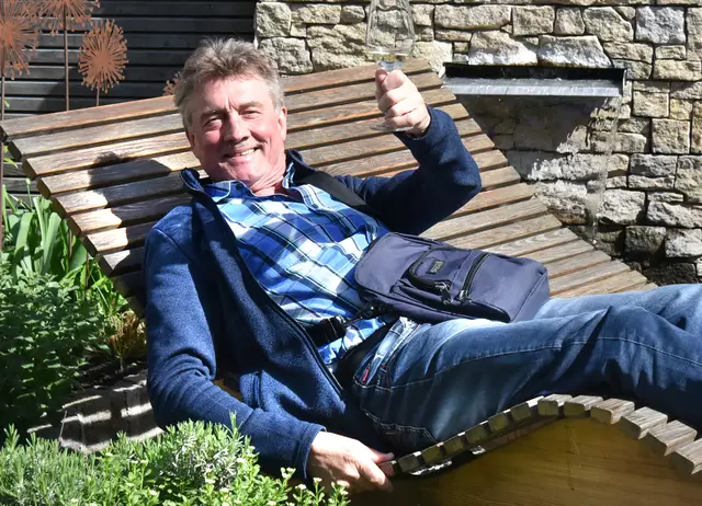 Ein gemütliches Platzerl zum Ausruhen und Genießen. | Foto: Herbert Schleich