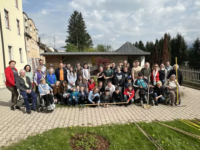 Der Spatenstich in St. Andrä markiert den Beginn eines gemeinschaftlichen Projekts, das Mitte Juni fertiggestellt werden soll. | Foto: Stadtgemeinde St. Andrä