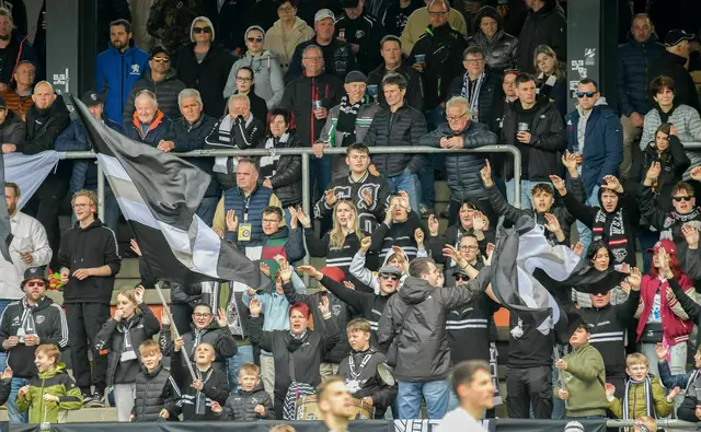 Die WAC-Fans stehen wie eine Wand hinter ihrer Mannschaft und werden im Cupfinale der 12. Mann sein.   | Foto: Gerhard Pulsinger