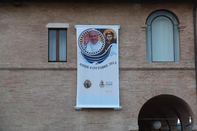 Anifer Pilger Reise 2013 nach Assisi und Rom mit Messe zelebriert am Petersplatz von Papst Franziskus !