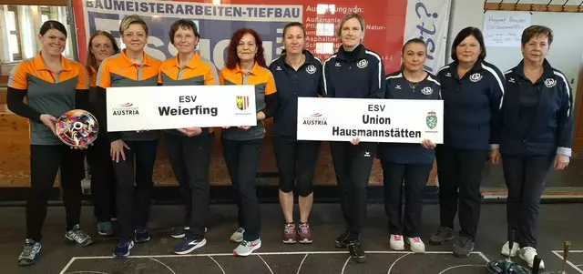 Am Ende gab es zwischen den beiden Teams ein gerechtes Unentschieden. | Foto: ESV Weierfing