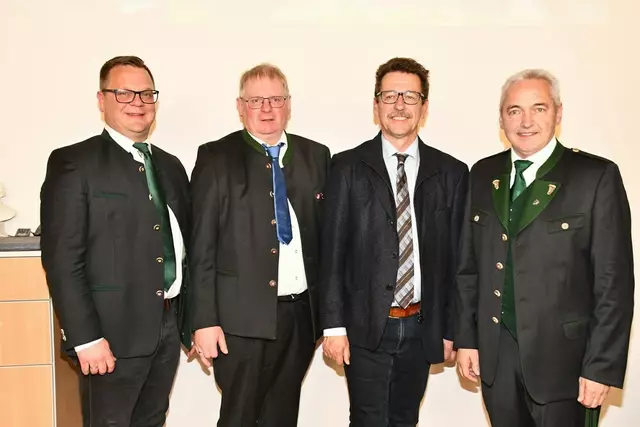 Der Gemeindevorstand in Scheifling, v.l. GK Rudolf Schlager, Vizebgm. Thomas Auer, BH Peter Plöbst und Bgm. Gottfried Reif. | Foto: Anita Galler