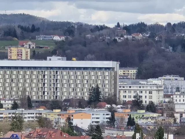 Landung am LKH Graz, Flugrettung