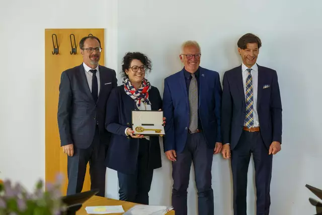 Die neue Vorsteherin des Bezirksgerichts Schwaz Dr. Sabine Harasser-Krainer begann ihre Karriere als Richterin am 1. Juni 2016.  | Foto: BG Schwaz