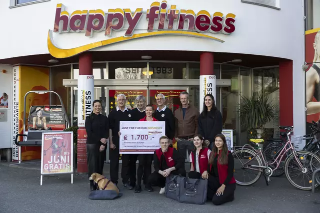V.l.n.r.: Stephanie Holzer, Peter Weinold, Andrea Hirschhofer, Charly Weinold, Joseph Vidakovix, Joelle Erpelding, Ludwig Gast, Christin Schönberg

 | Foto: Happy Fitness