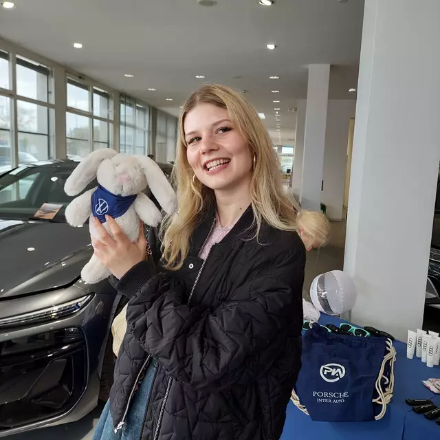 Am Gewinnrad gedreht - und dieses liebe Stoffhaserl gewonnen! | Foto: PIA WRN