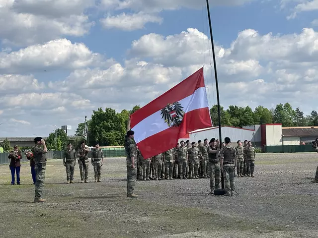 Ein militärischer Festakt bot den würdigen Rahmen für den Spatenstich.  | Foto: MeinBezirk 