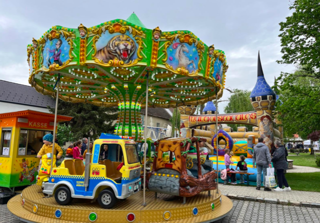 Vergnügungspark beim Kirtag 2025 | Foto: Jois Info