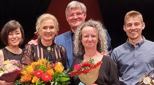 Von links: Kaori Fazeni, Lydia Maria Hutterberger, Walter J. Fischer, Ulrike Wurm-Weißenböck und Florian Großauer.
  | Foto: LMS Pregarten