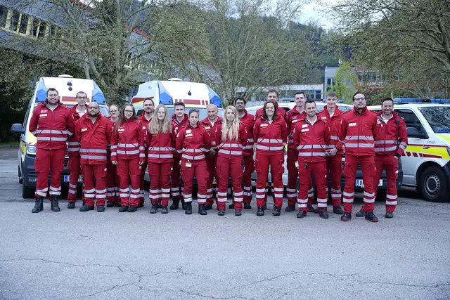 19 Rettungssanitäterinnen -und Sanitäter waren bei der Übung im Einsatz. | Foto: Rotes Kreuz Lütgendorf