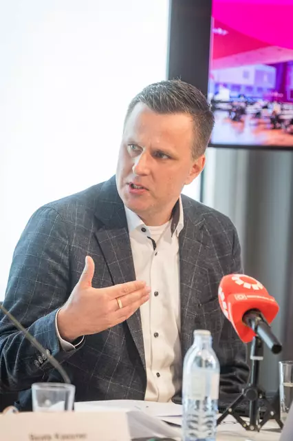 "Es herrschte ein großes Interesse an den verschiedenen Formaten, das ist kein Standard. Die SalzburgerInnen haben sich konstruktiv mit dem Tourismus auseinandergesetzt und viele tolle Ideen eingebracht", sagt Peter Kowalsky, Geschäftsfürher von Project M und Projektbegleiter.  | Foto: Stadt Salzburg / wildbild / Freund