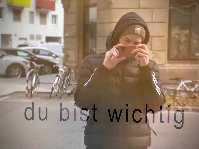 Als er von dem Peer-Kurs im Neunerhaus erfuhr, wusste er sofort, dass dies die Arbeit ist, die er in Zukunft machen will. | Foto: Ermin