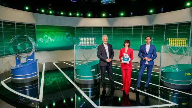 Die Lotto-Stammmoderatoren Thomas May, Evelyn Vysher und Ralph Huber-Blechinger (v. l.). | Foto: ORF/Günther Pichlkostner