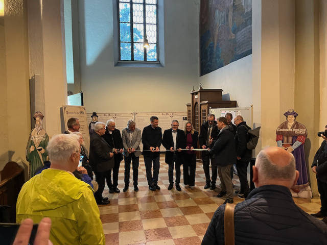 Feierliche Eröffnung mit Vertretern verschiedenen christlichen Kirchen in Salzburg | Foto: Verena Schnitzhofer