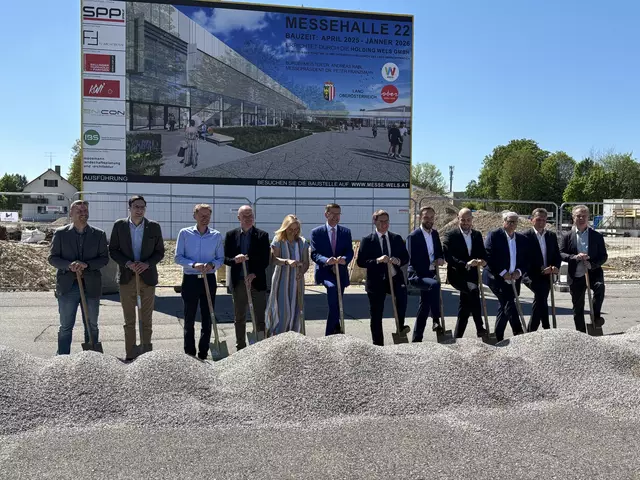 Spatenstich für das nächste Großbauprojekt in Wels: Am Messegelände soll eine komplett neue und top-moderne Messehalle entstehen. | Foto: Traxler