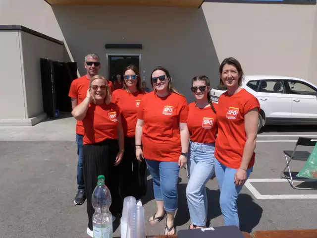 Das SPÖ Team aus Lutzmannsburg kümmerte sich um die Getränkeversorgung am Billa Parkplatz. 