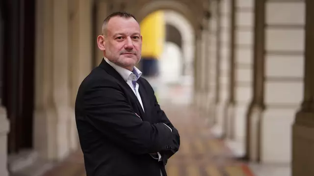 Michael Oberlechner (FPÖ) will Entscheidungen treffen, die "echten Menschen" im Bezirk zugutekommen.  | Foto: FPÖ Ottakring