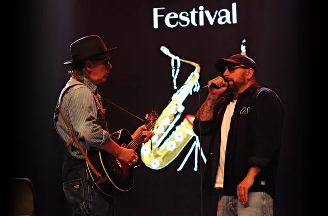 Molden und Seiler – Zwei Künstler, die sich für eine spannende und kontrastreiche musikalische Reise gefunden haben.