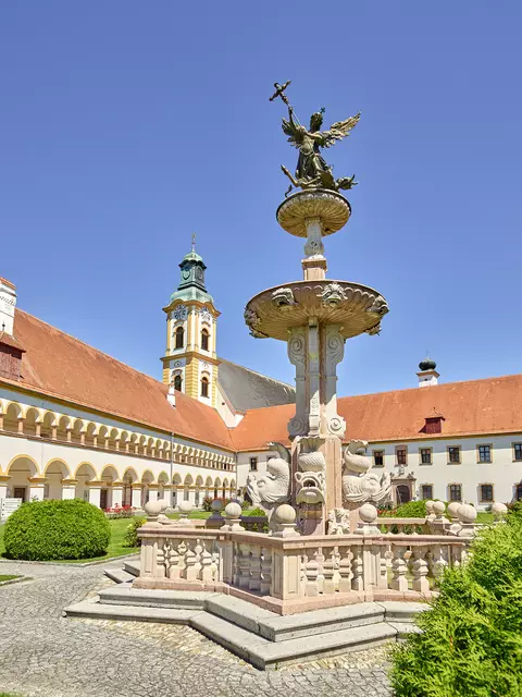 Das Mariensingen findet in der Stiftskirche statt. | Foto: w.pedagrafie