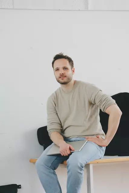 Lukas Schrenk | Foto: Anna Pintsuk/Volksoper Wien