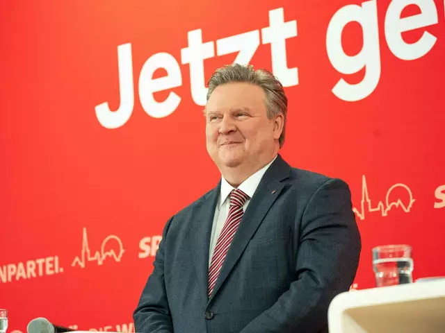 Wiens Bürgermeister Michael Ludwig lässt sich offiziell alle Koalitionsmöglichkeiten offen. | Foto: Valentina Marinelic/MeinBezirk