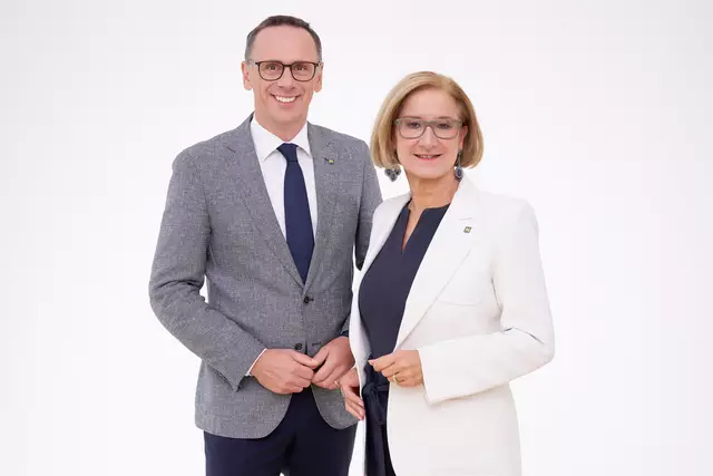 Jochen Danninger und Johanna Mikl-Leitner. | Foto: www.charakter.photos | Philipp Monihart