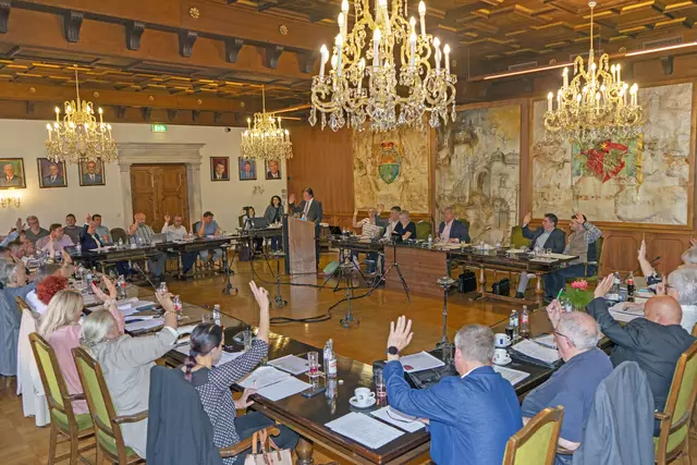 Der erfreuliche Rechnungsabschluss wurde vom Spittaler Gemeinderat einstimmig beschossen | Foto: eggspress