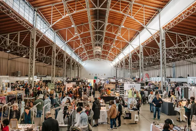 Neben dem Shoppen bietet der Edelstoff-Sommermarkt auch eine Street-Food-Area oder eine Kinderecke.  | Foto: Philipp Lipiarski
