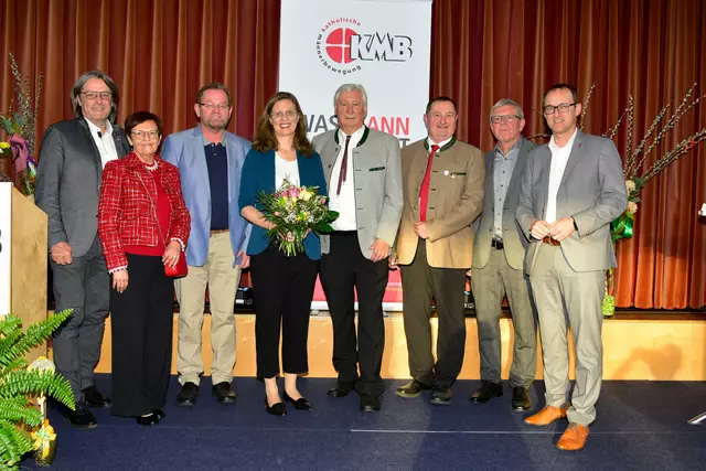 Gerhard Hutter, Ingeborg Pehm, Ferdinand Kaineder, Anja Haider-Wallner, Vinzenz Jobst, Karl Toifl, Anton Taschner und Andreas Gradwohl.
 | Foto: Elisabeth Feucht