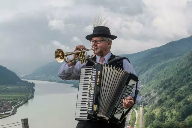 Karl Wepper unterwegs mit Liedern und Geschichten | Foto: Karl Wepper