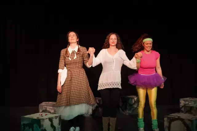 Ines Stockner (in der Mitte) zeigte zum zweiten Mal ihr Regietalent. | Foto: AMG