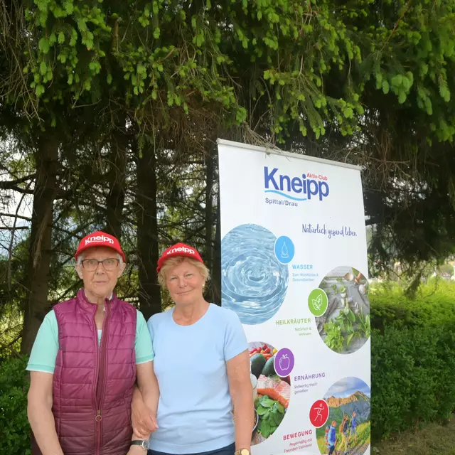 Kneipp Aktiv Club: Maria Cesar und Obfrau Johanna Weirer