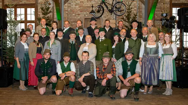 Die St. Lorenzer Jägerschaft organisierte den Jagaball 2025 und freute sich über einen gelungenen Abend. | Foto: Daniel Ebner