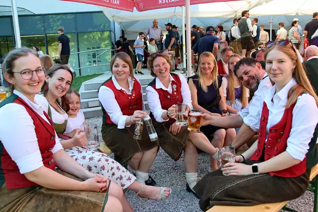 Maibaumaufstellen der Feuerwehr Anif | Foto: HKroBild