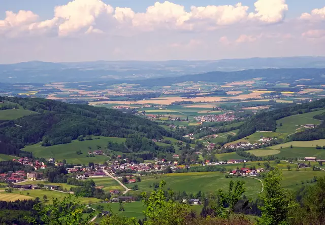 Herrlicher Blick vom Schwabeck ins Texingtal