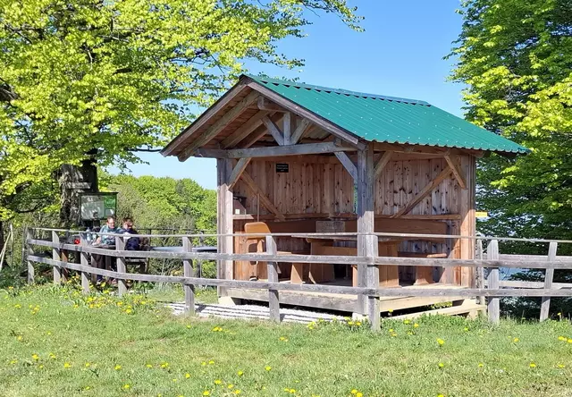 Mein erstes Ziel ist der Bichlberg mit der Unterstandshütte.