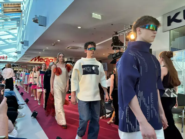 Modenschau der Höheren Lehranstalt für Mode (HLM Krems) im Alex | Foto: sg